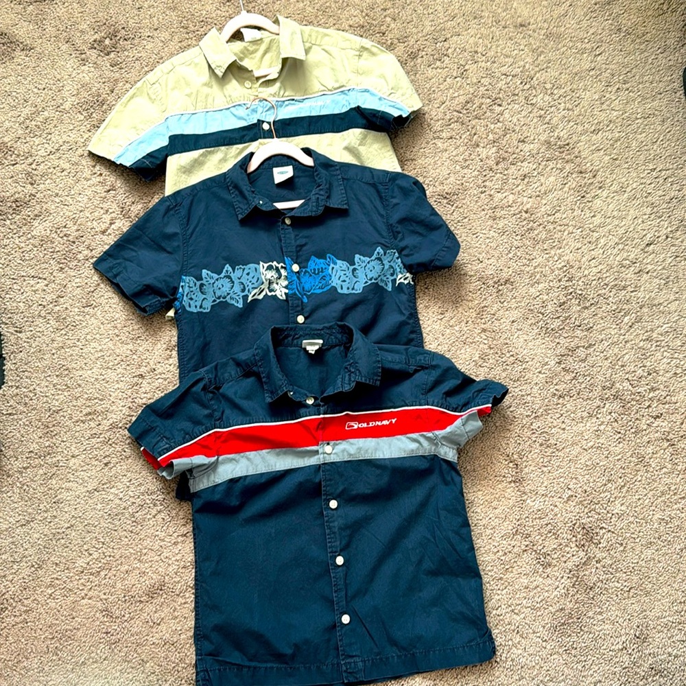 Boy’s gentle used Old Navy tops. All size 6.